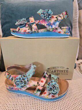 L' Artiste Joelina Leather Sandal Turq/Multi Size 37 (US 6.5/7)